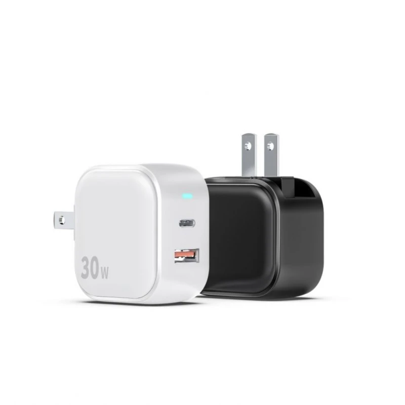 30WPD snabbladdare med USB-A och USB-C