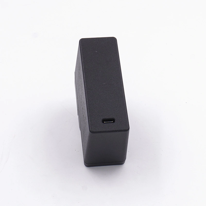 9V 3A utbytbar strömadapter med USB C-portar
